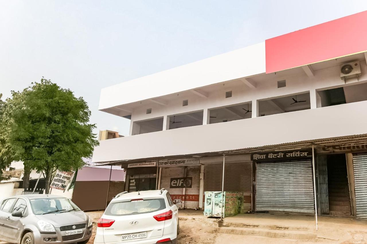جبلبور Oyo 69647 Yash Lodge المظهر الخارجي الصورة