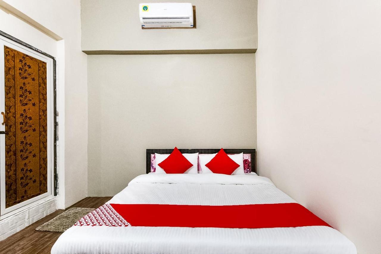 جبلبور Oyo 69647 Yash Lodge المظهر الخارجي الصورة