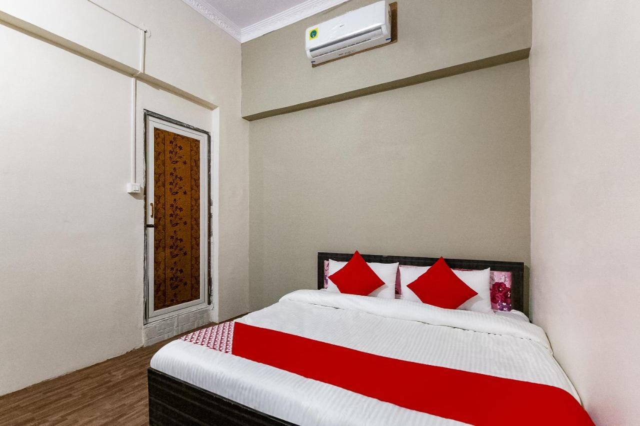 جبلبور Oyo 69647 Yash Lodge المظهر الخارجي الصورة