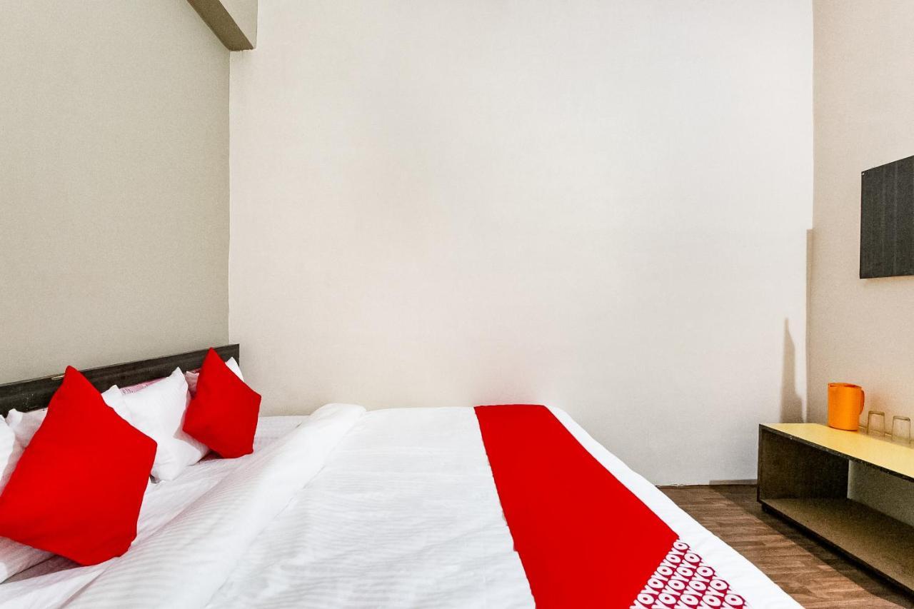جبلبور Oyo 69647 Yash Lodge المظهر الخارجي الصورة