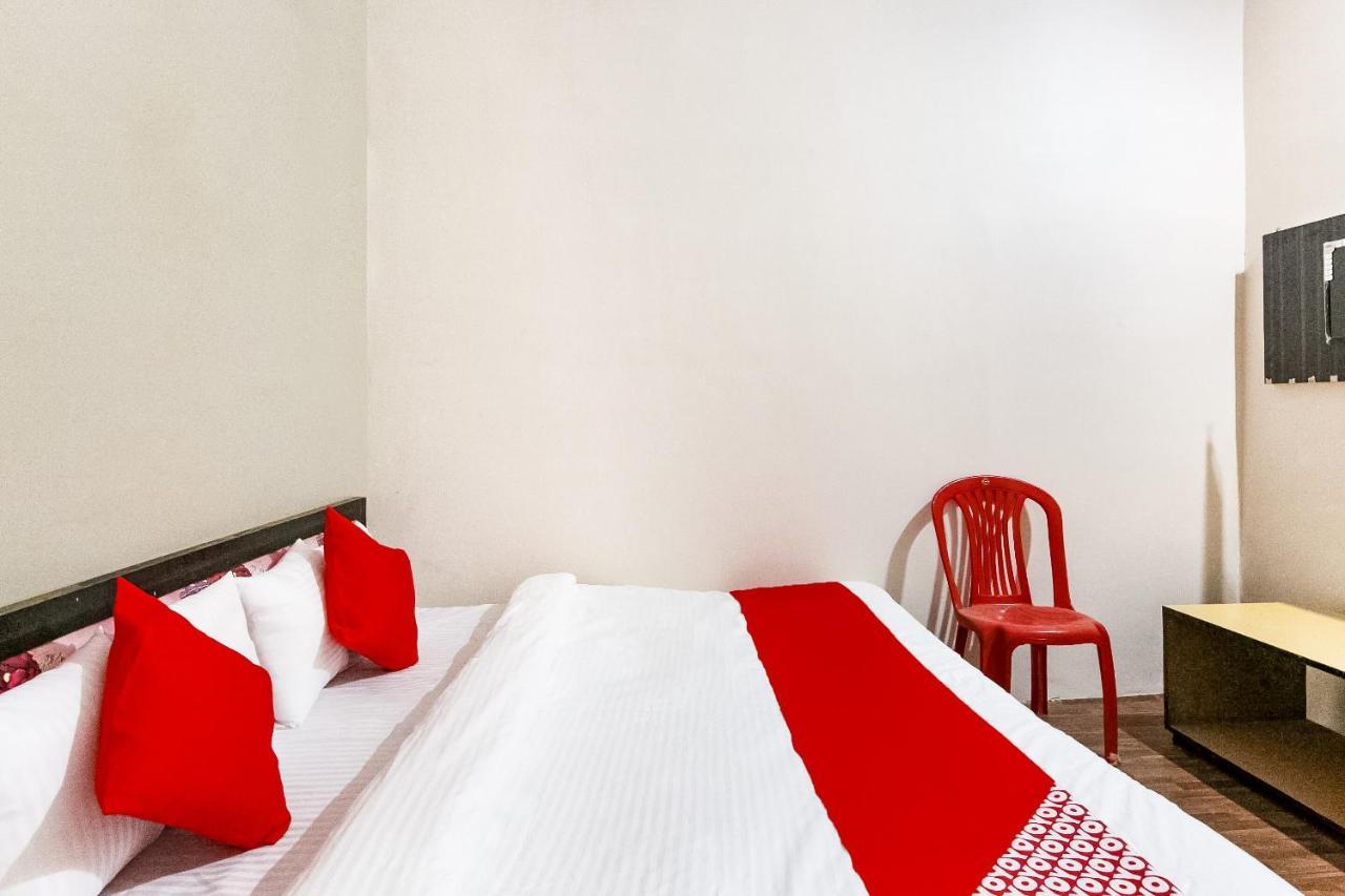 جبلبور Oyo 69647 Yash Lodge المظهر الخارجي الصورة